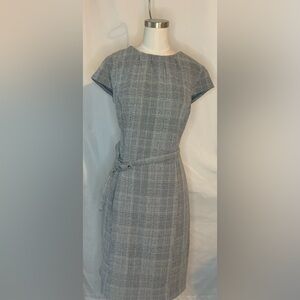 3 for $30 H&M Women’s Gray Sleeveless Tie Front Midi Dress